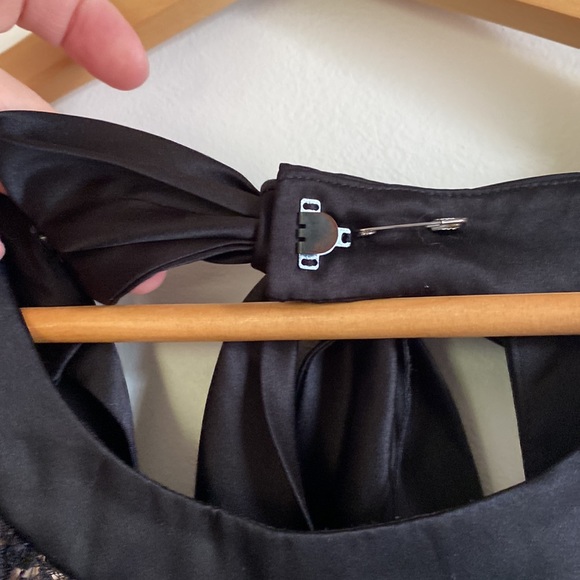 MAX AND CLEO ModCloth lacy party dress 14 - Picture 4 of 5